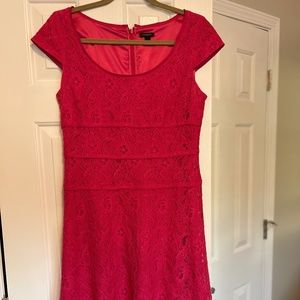 Ann Taylor Lace Dress Size 8 Knee Length
